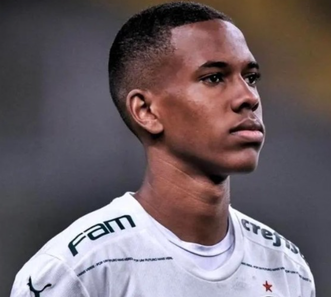 切尔西主帅马雷斯卡本赛季再遭场边禁赛，纪律问题引关注