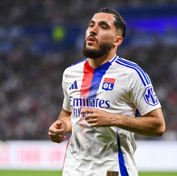 英超赛场：曼城客胜诺丁汉森林，谢尔基传射建功闪耀全场