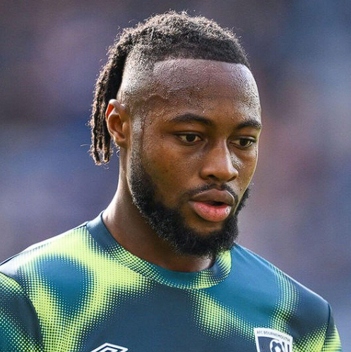 曼城足总杯大捷后：林德斯盛赞新援，展望多线征程